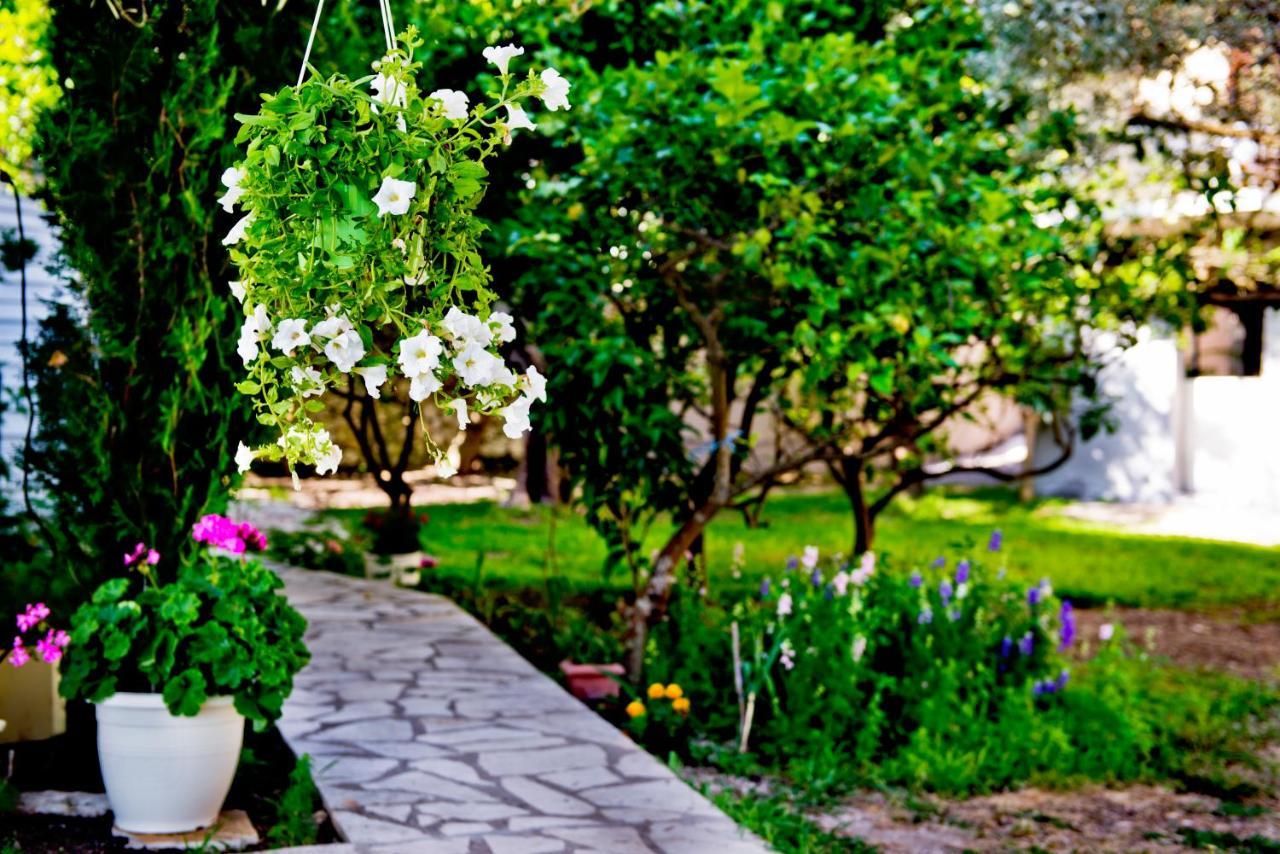 Daniel Beach Nikiana Exterior foto